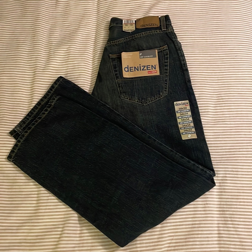Mens, size 34x34, new with tags, loose fit Jeans